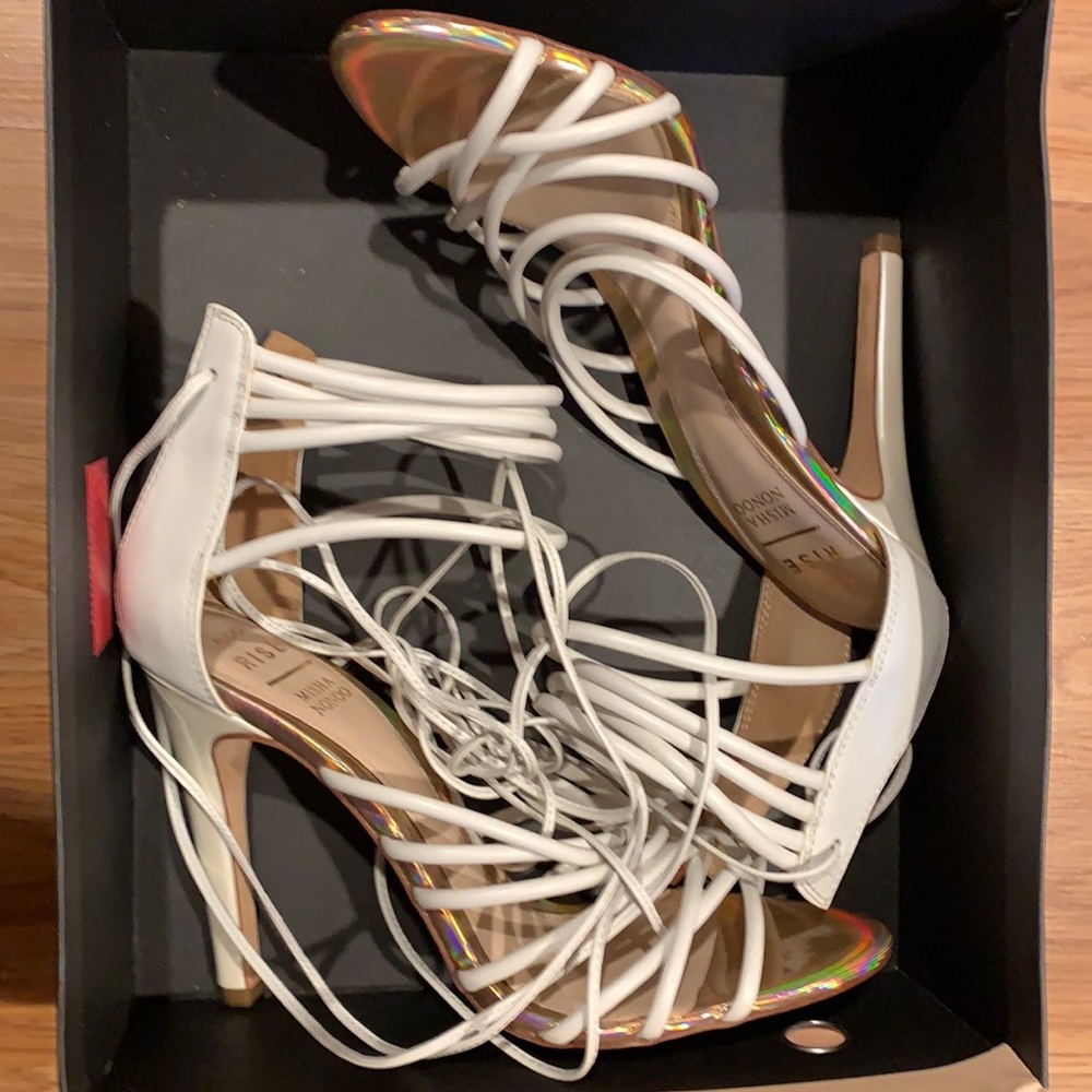 Strappy never worn Aldo